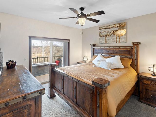 8979 Parkview Circle, Chisago City, MN 55013