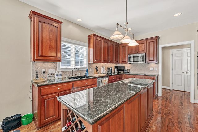 75 Milestone LN, Penhook, VA 24137