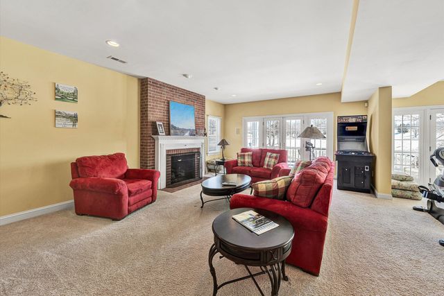 75 Milestone LN, Penhook, VA 24137