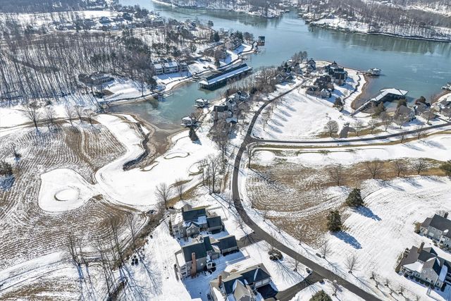 75 Milestone LN, Penhook, VA 24137