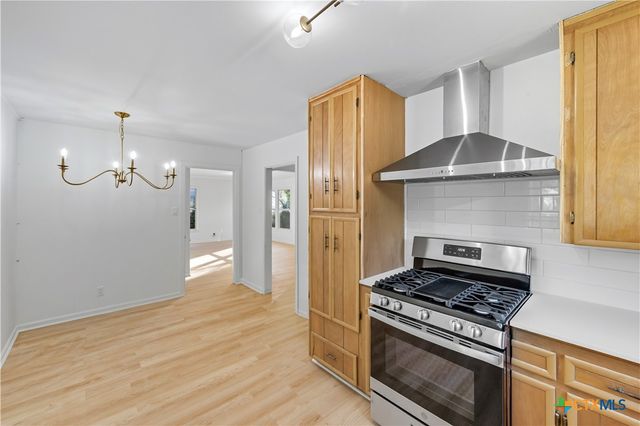 1302 S 2nd Street, Killeen, TX 76541