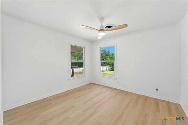 1302 S 2nd Street, Killeen, TX 76541