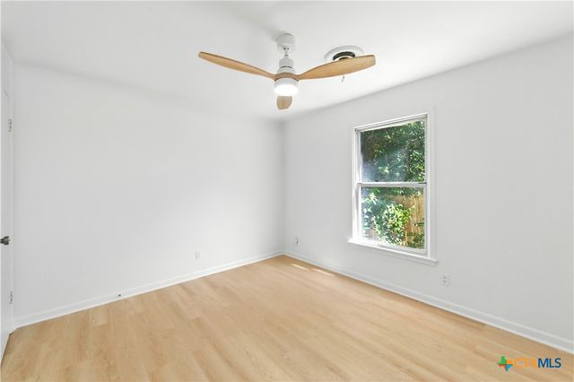 1302 S 2nd Street, Killeen, TX 76541