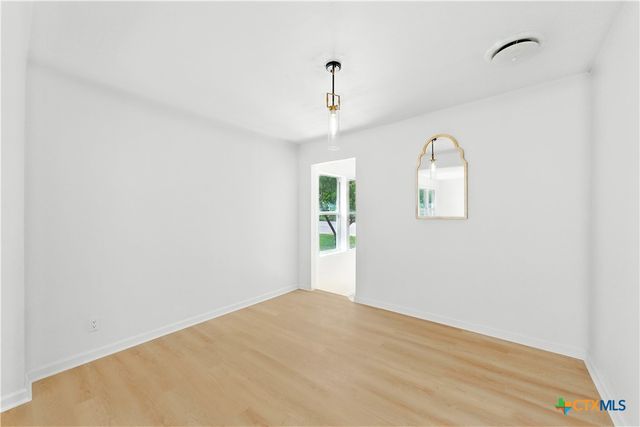 1302 S 2nd Street, Killeen, TX 76541