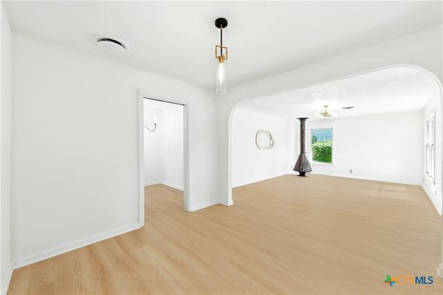 1302 S 2nd Street, Killeen, TX 76541