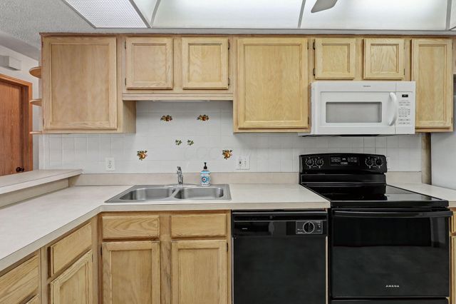 403 Windemere Circle, Westerville, OH 43082