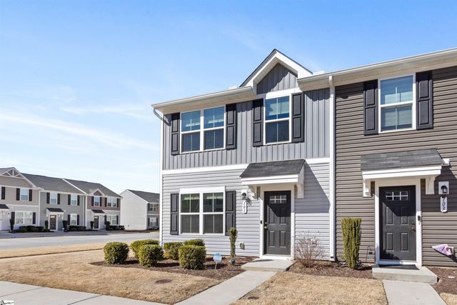 101 Fernside Court, Greenville, SC 29617