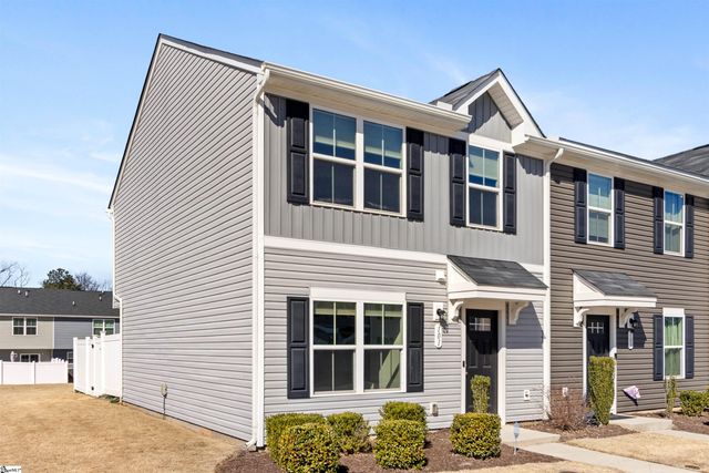 101 Fernside Court, Greenville, SC 29617