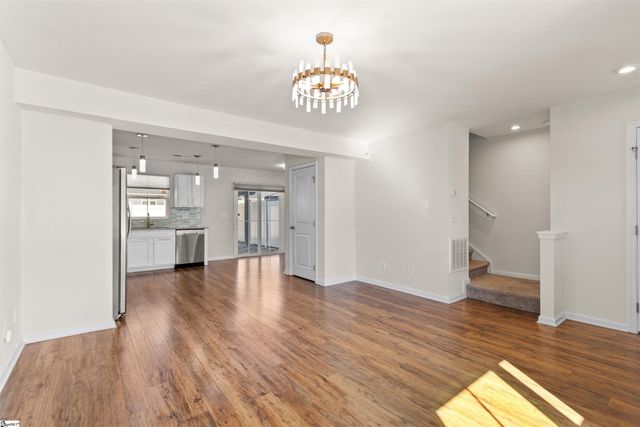 101 Fernside Court, Greenville, SC 29617