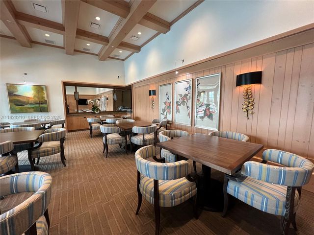 19600 Whispering Creek Rd 19600, Loxahatchee, FL 33470