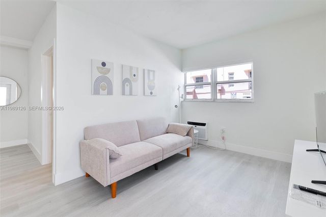 1228 Pennsylvania Ave 7, Miami Beach, FL 33139