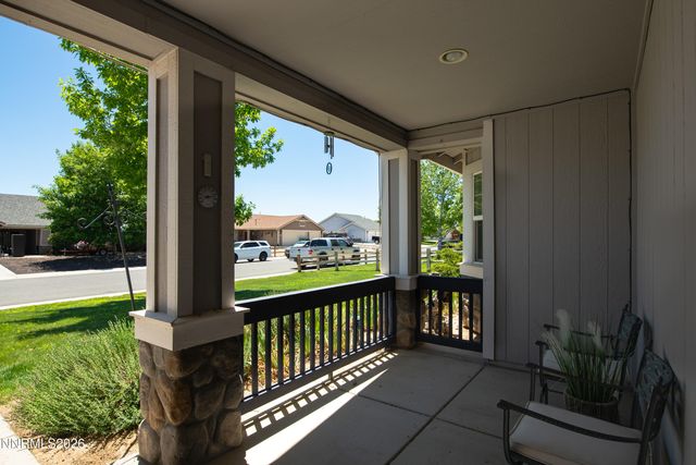 832 Laca Street, Dayton, NV 89403
