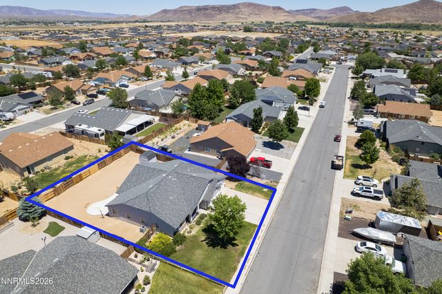 832 Laca Street, Dayton, NV 89403