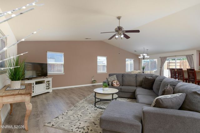 832 Laca Street, Dayton, NV 89403