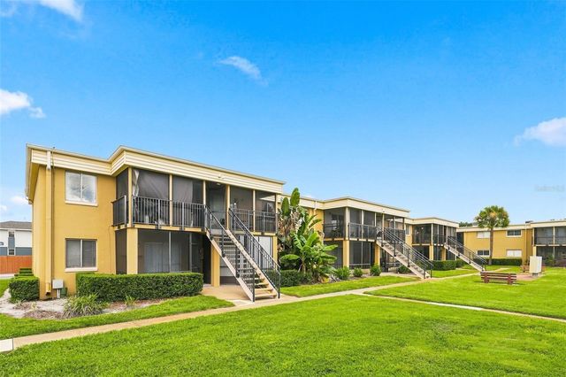 1000 LAKE OF THE WOODS BOULEVARD B202, Fern Park, FL 32730