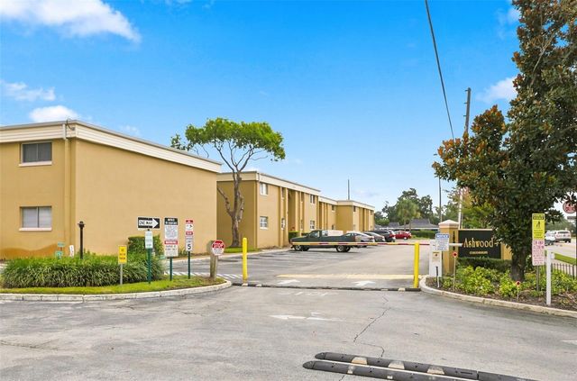 1000 LAKE OF THE WOODS BOULEVARD B202, Fern Park, FL 32730