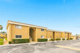 1000 LAKE OF THE WOODS BOULEVARD B202, Fern Park, FL 32730