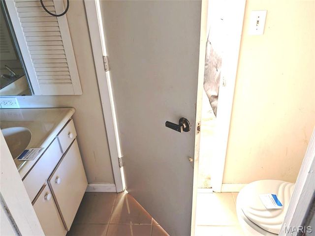 845 Wendevy Court, Ballwin, MO 63011