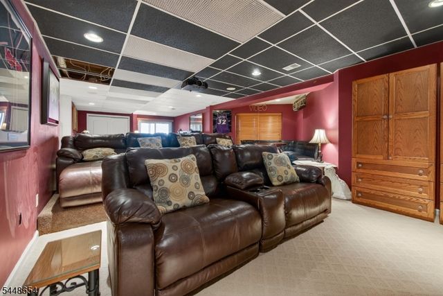 15 Hidden Valley Rd, Andover Twp., NJ 07860