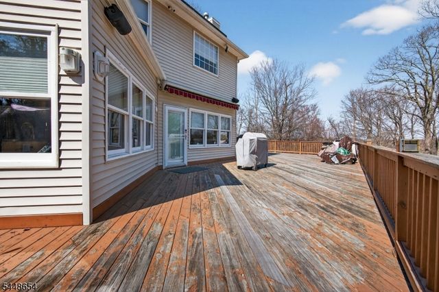 15 Hidden Valley Rd, Andover Twp., NJ 07860