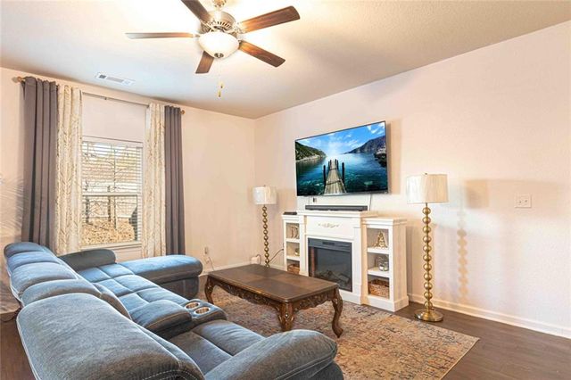 4944 Bridle Run Trail, Douglasville, GA 30135