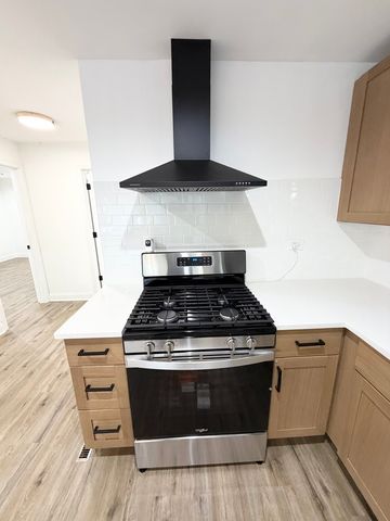 143 E 119TH Street, Chicago, IL 60628
