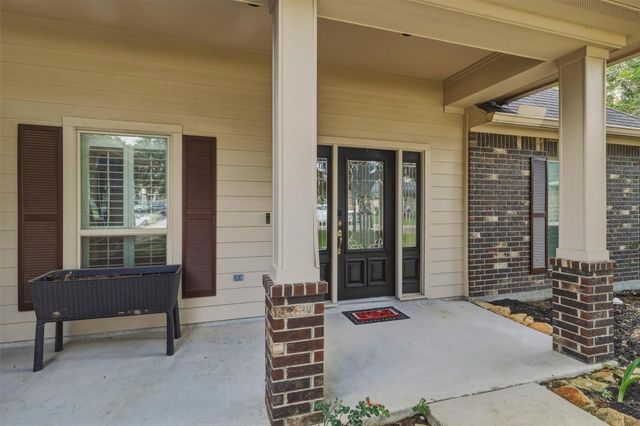 227 Village Dr, Sealy, TX 77474