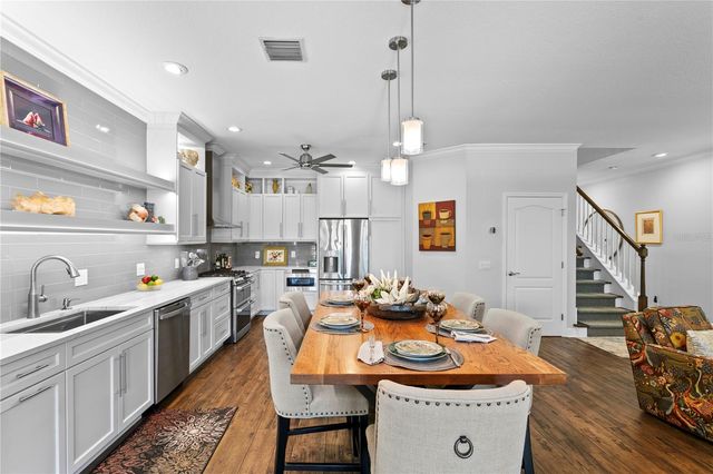6066 GULFPORT BOULEVARD S, Gulfport, FL 33707