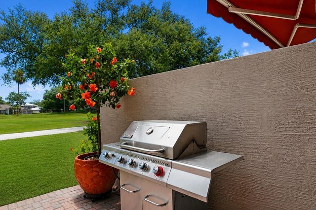 6066 GULFPORT BOULEVARD S, Gulfport, FL 33707