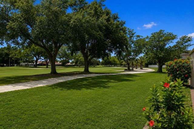 6066 GULFPORT BOULEVARD S, Gulfport, FL 33707