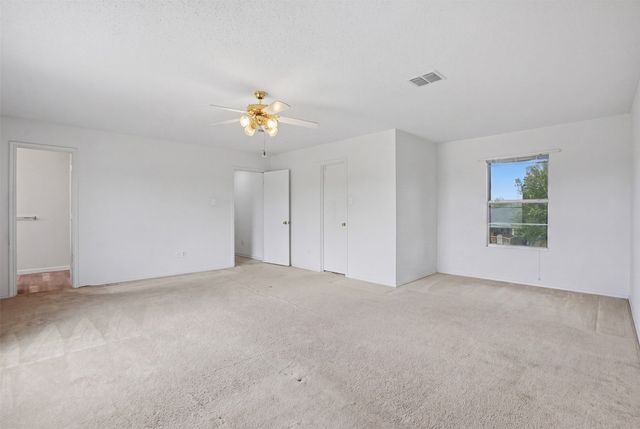 1400 Blazing Star Trail, Burleson, TX 76028