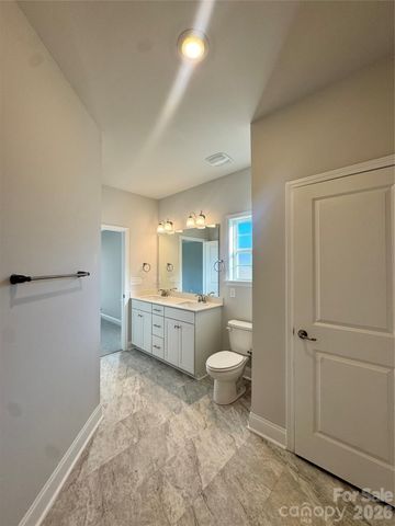 3934 Port Richmond Avenue 98, Gastonia, NC 28056