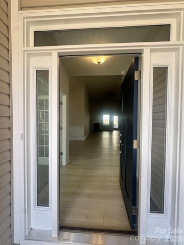 3934 Port Richmond Avenue 98, Gastonia, NC 28056