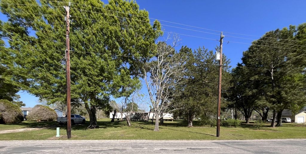 2257 County Road 6026, Dayton, TX 77535