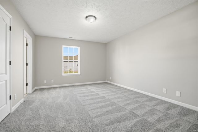 602 Favorite Drive, Dayton, IN 47941