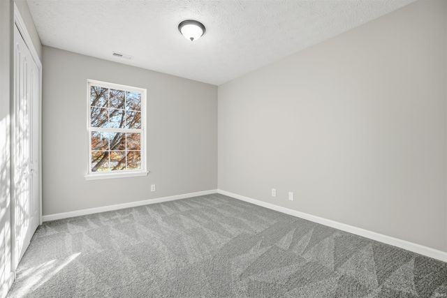 602 Favorite Drive, Dayton, IN 47941