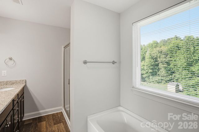502 Coffeetree Lane, Stanley, NC 28164