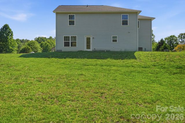 502 Coffeetree Lane, Stanley, NC 28164