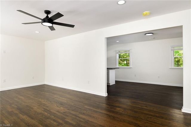 231 Pine Tree Road, Winston-salem, NC 27105