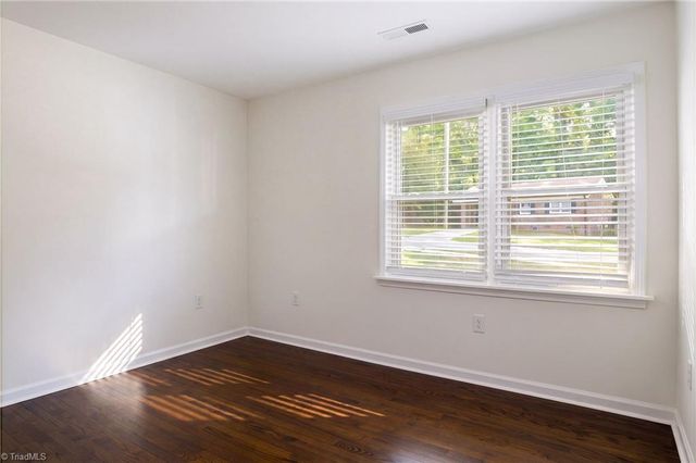 231 Pine Tree Road, Winston-salem, NC 27105