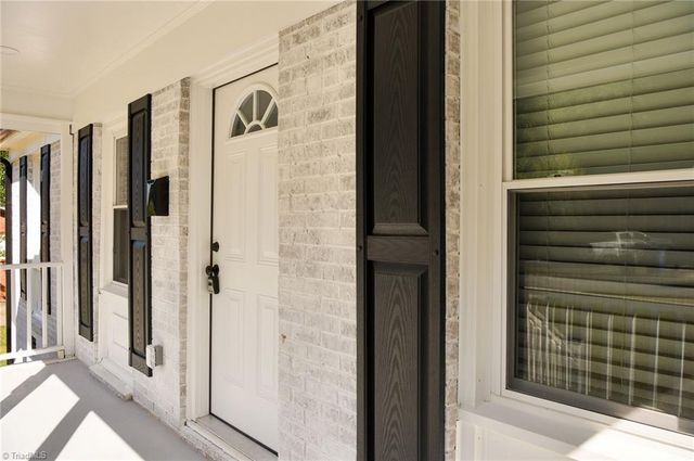 231 Pine Tree Road, Winston-salem, NC 27105
