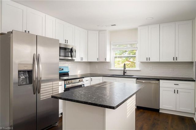 231 Pine Tree Road, Winston-salem, NC 27105