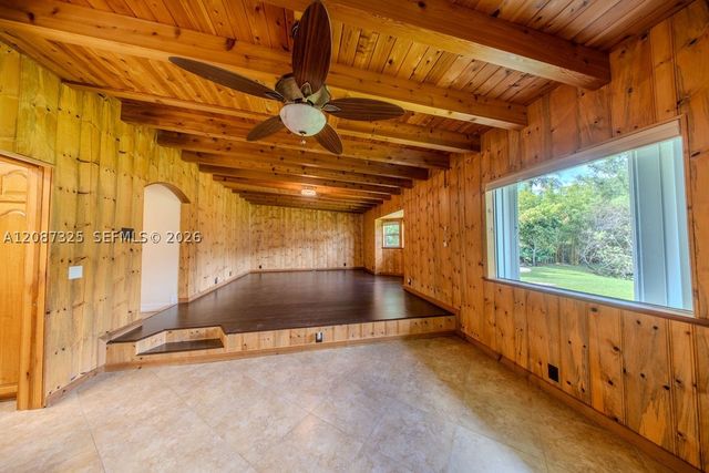 4391 SW 77th Ave, Davie, FL 33328