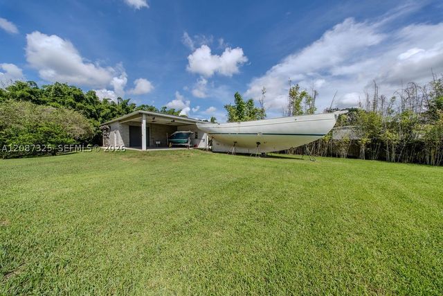 4391 SW 77th Ave, Davie, FL 33328