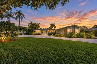 4391 SW 77th Ave, Davie, FL 33328