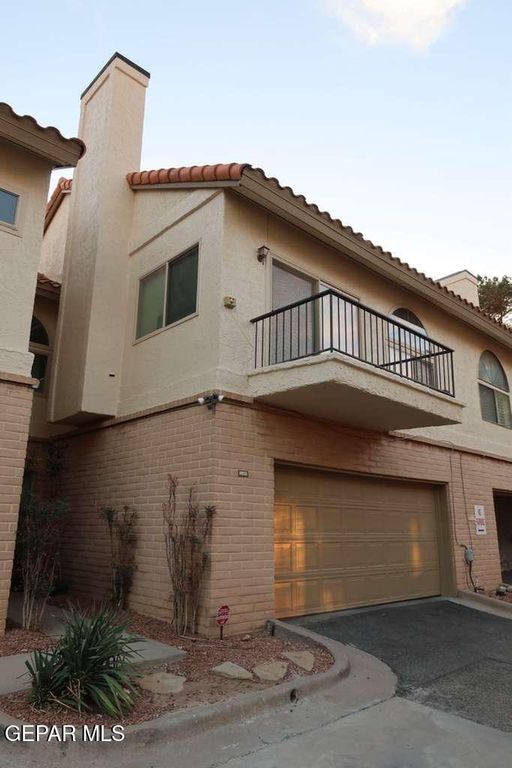 4614 N Stanton Street G49, El Paso, TX 79902