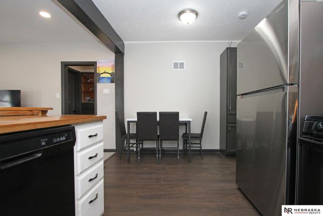 6512 Benton Street, Lincoln, NE 68507