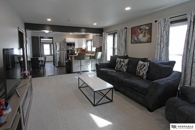 6512 Benton Street, Lincoln, NE 68507