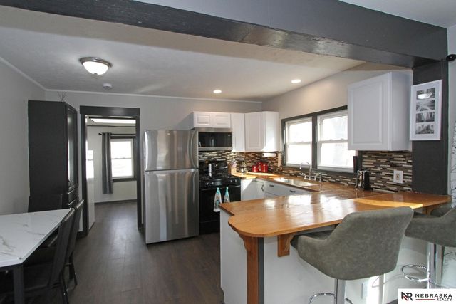 6512 Benton Street, Lincoln, NE 68507