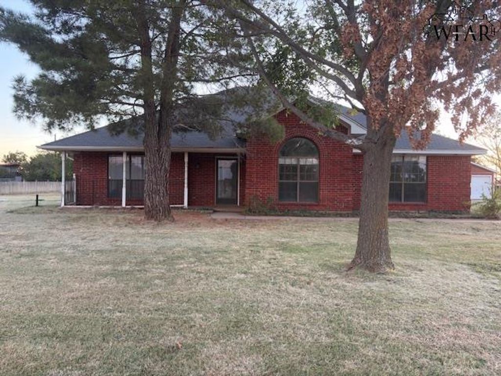 35 CANNAN DRIVE, Wichita Falls, TX 76308